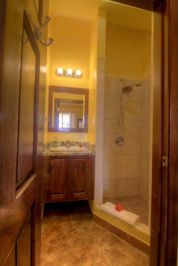 The White Horse Inn - Hopkins Village Beach Belize ห้อง รูปภาพ